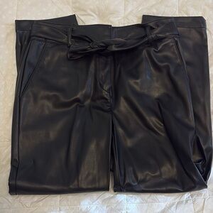 Loft Sz 8 Faux Leather Black Ankle Pant